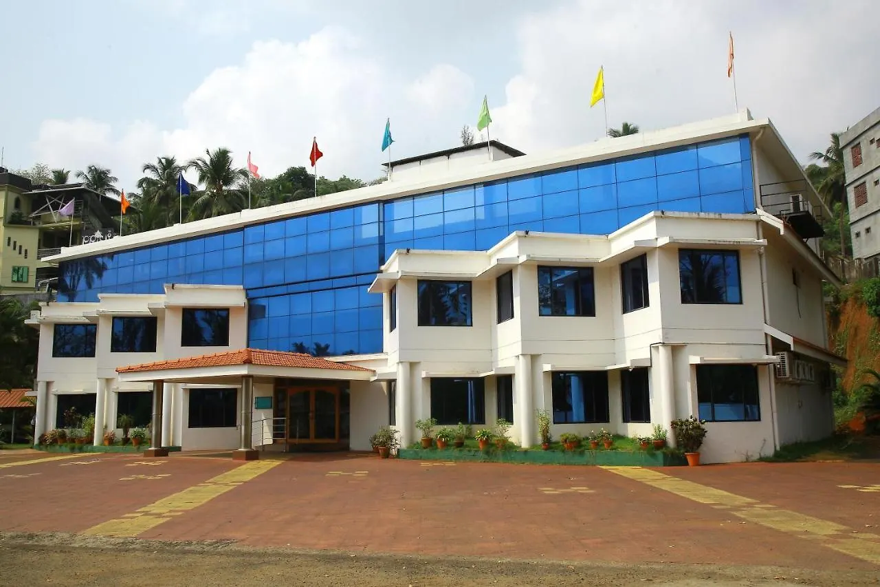 Hotel Krishna Holiday Village Thrissur